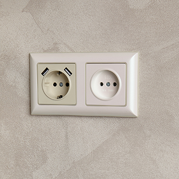 электроустановочные изделия IEK серии Brite - пример установки