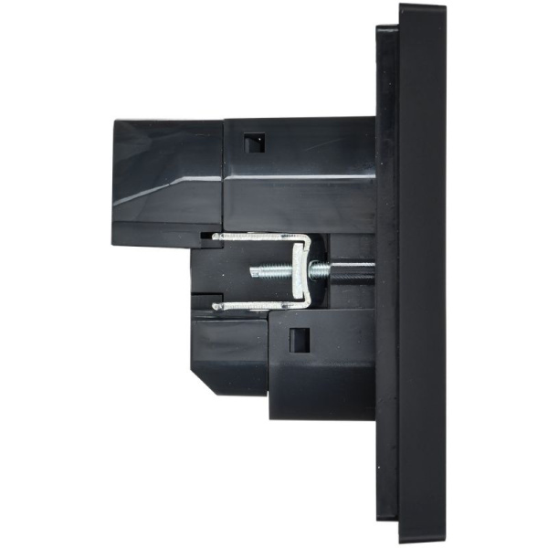 купить Фортепиано черный механизм розетки скрытая 1-мест заземление шторки USB IP20  в Йошкар-Оле Фортепиано черный механизм розетки скрытая 1-мест заземление шторки USB IP20