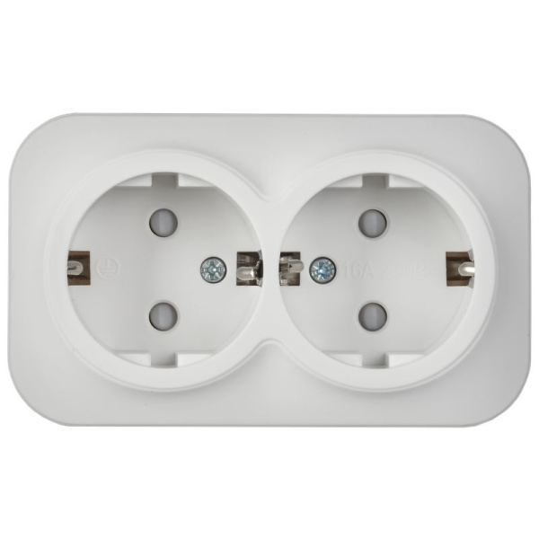 купить Глори белый розетка открытая 2-мест заземление шторки IP20  в Йошкар-Оле Глори белый розетка открытая 2-мест заземление шторки IP20