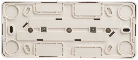 купить Этюд кремовый розетка открытая 3-мест заземление IP20  в Йошкар-Оле Этюд кремовый розетка открытая 3-мест заземление IP20