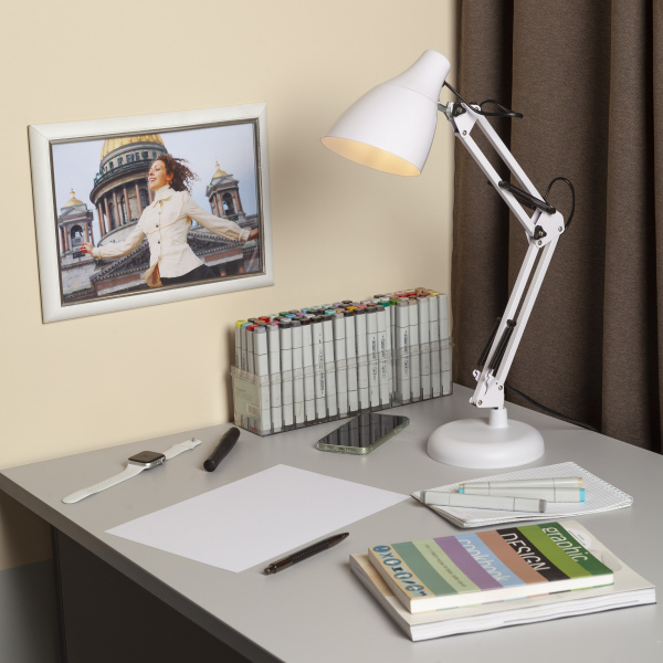 купить Светильник настольный 40Вт E27 серый подставка ЭРА в Йошкар-Оле Светильник настольный 40Вт E27 серый подставка ЭРА