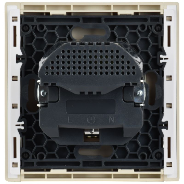 купить Фортепиано ваниль розетка скрытая 1-мест заземление шторки USB IP20  в Йошкар-Оле Фортепиано ваниль розетка скрытая 1-мест заземление шторки USB IP20