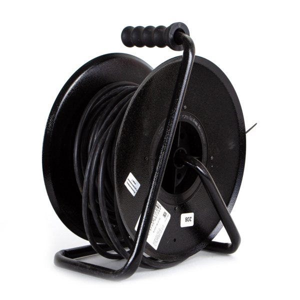 купить Удлинитель 4-мест 30м КГ 3*2,5 черный катушка металл IP44 PlexUp 4000Вт аналог 047541 в Йошкар-Оле Удлинитель 4-мест 30м КГ 3*2,5 черный катушка металл IP44 PlexUp 4000Вт аналог 047541