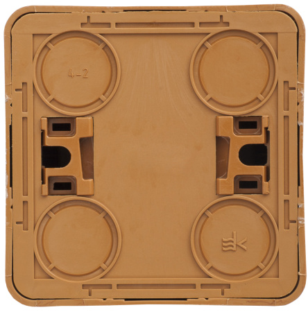купить Этюд бук розетка открытая 1-мест заземление шторки IP20  в Йошкар-Оле Этюд бук розетка открытая 1-мест заземление шторки IP20