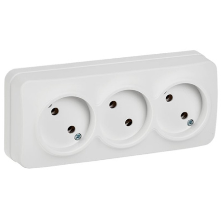 Глори белый розетка открытая 3-мест IP20 